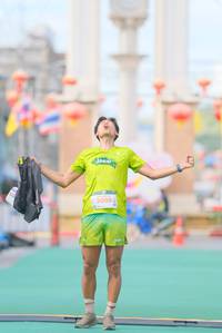 BIB: 5009
                            <button type="button" onclick="openModal(21760749)" class="btn btn-primary btn-sm float-right btn-popup" data-toggle="modal" data-target=".modal-high-quality">
                        <i class="fas fa-shopping-cart"></i> Add to Cart
                    </button>
                                            <button type="button" onclick="isThisMe(21760749, true)" class="btn btn-success btn-sm float-right btn-popup btn-isme hidden" data-toggle="tooltip" data-placement="bottom" title="นี่คือรูปของคุณใช่ไหม คลิกที่นี่เพื่อเอาเข้าอัลบั้ม">
                        <i class="fas fa-plus"></i> Add to album
                    </button>
                    <button type="button" onclick="isThisMe(21760749, false)" class="btn btn-warning btn-sm float-right btn-popup btn-isnotme hidden">
                        <i class="fas fa-ban"></i> Remove from album
                    </button>